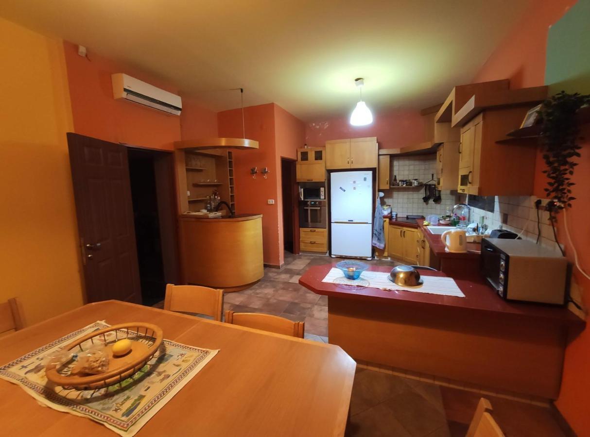 Nest House Хайфа Экстерьер фото